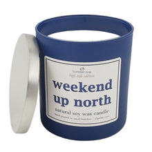 Load image into Gallery viewer, Weekend Up North 9oz Boardwalk Series Candle